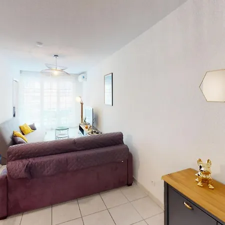 Royal Plaza - Giotto - Tres Joli 2p Climatise En Plein Centre Avec Terrasse Et Parking Prive Mae-9194 아파트 멍똥